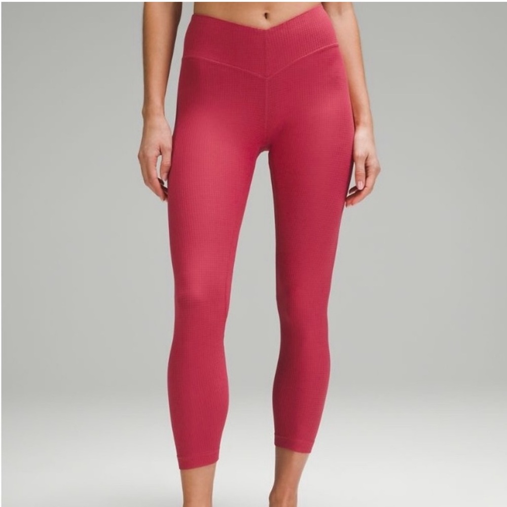 Lululemon V waist waffle pink leggings size 4
